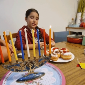 מגבירים את האור